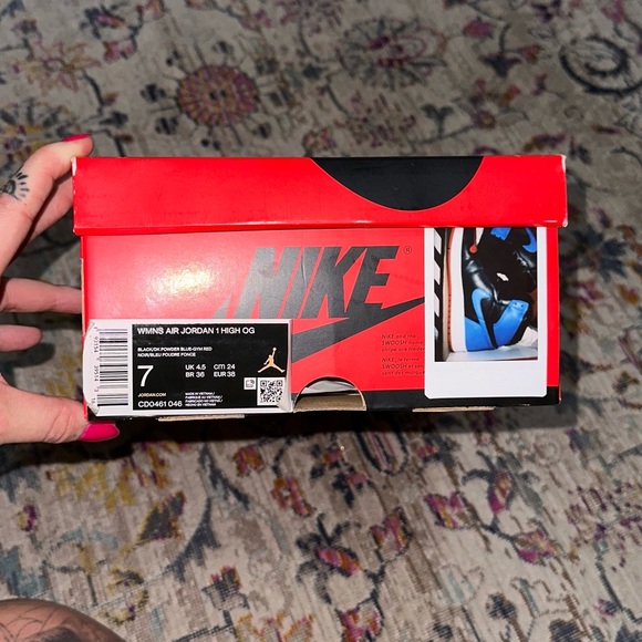 Powder blue & gym red retro Jordan ones - Picture 6 of 7